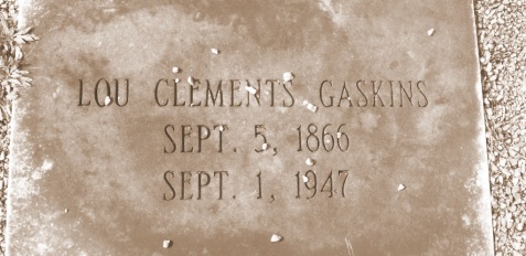 Grave of Lula Clements Gaskins, Willacoochee City Cemetery, Willacoochee, GA. Image source: Barbara L. Kirkland